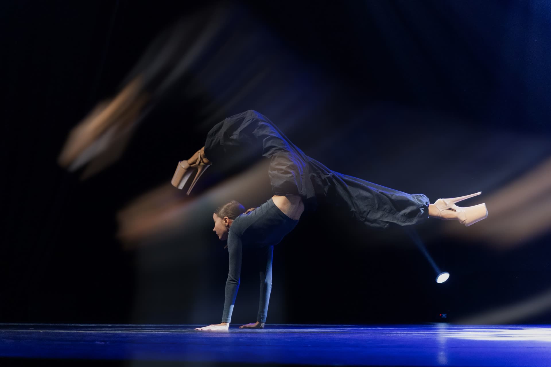 Танцевальное выступление на PRO_E_XZ 1