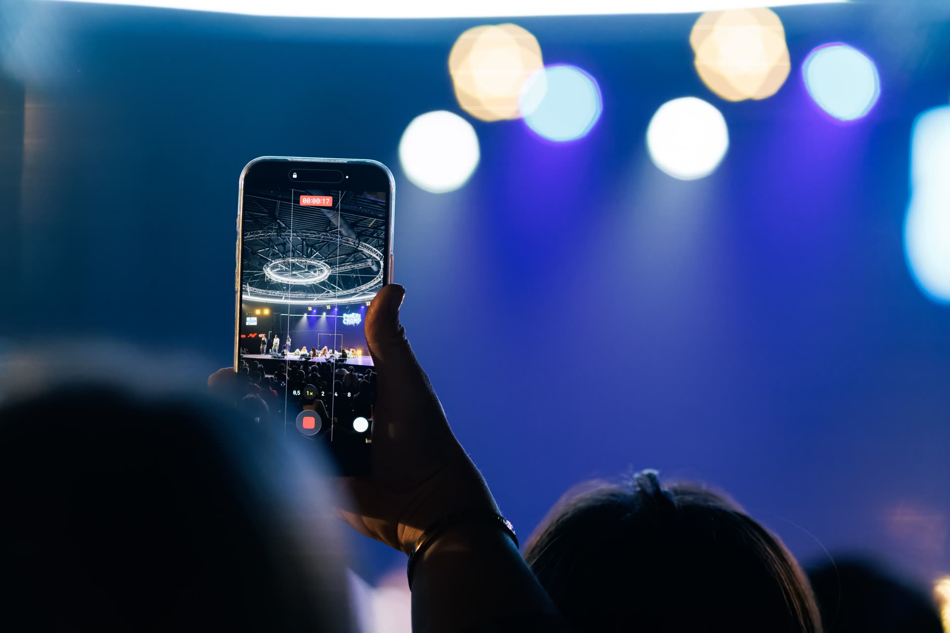 Танцевальное выступление на PRO_E_XZ 39