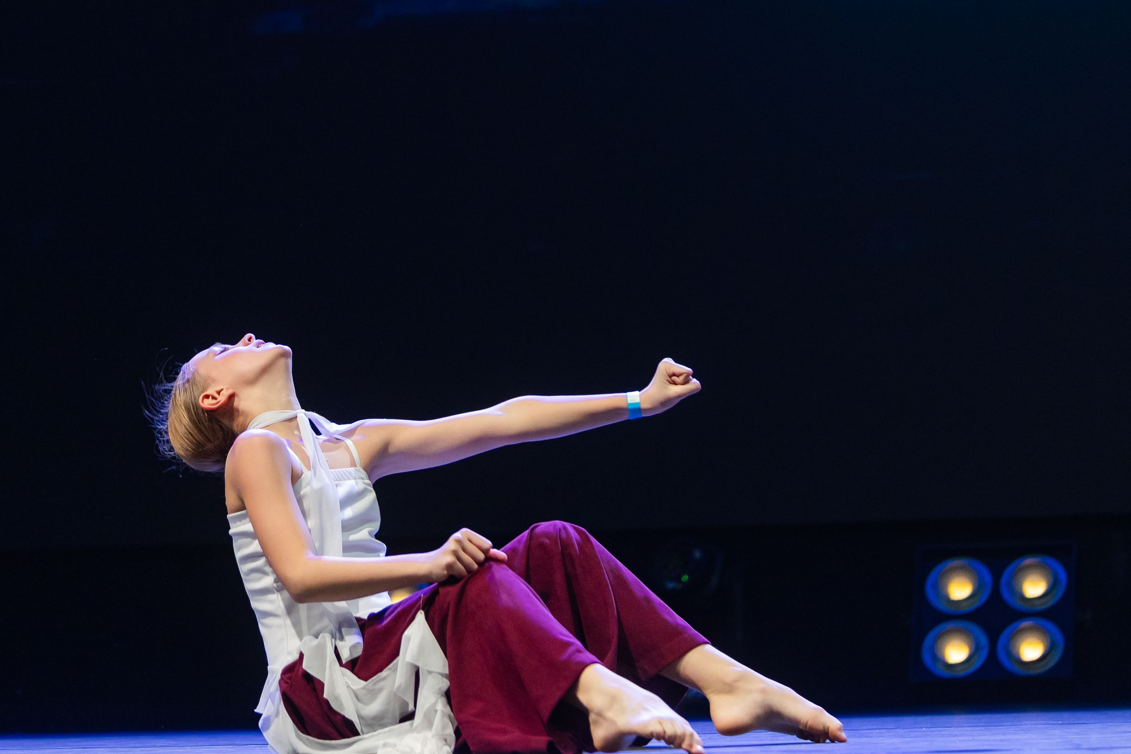 Танцевальное выступление на PRO_E_XZ 5